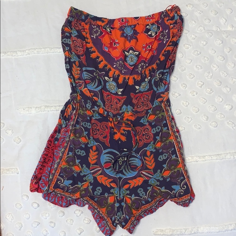 Strapless Patterned Romper